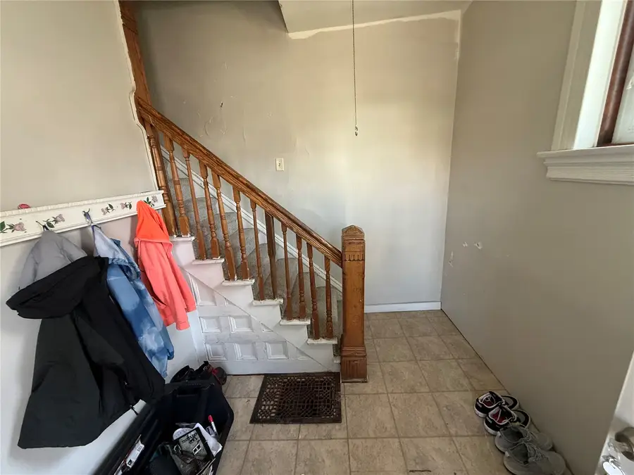 401 7th Avenue Sw, Cedar Rapids, IA 52404 - #3