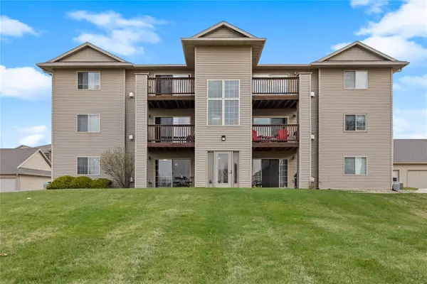 3130 Wilson Sw #4, Cedar Rapids, IA 52404