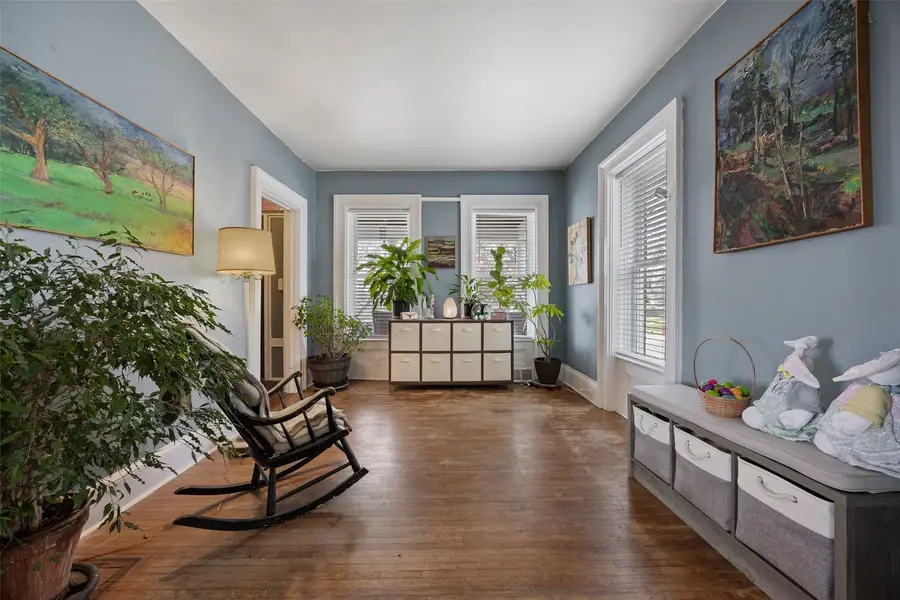 207 N Davis Street, Anamosa, IA 52205 - #3