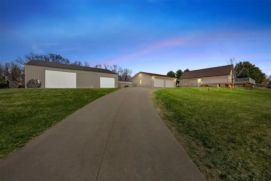 4903 Valley Farm Road, Central City, IA 52214 - #3