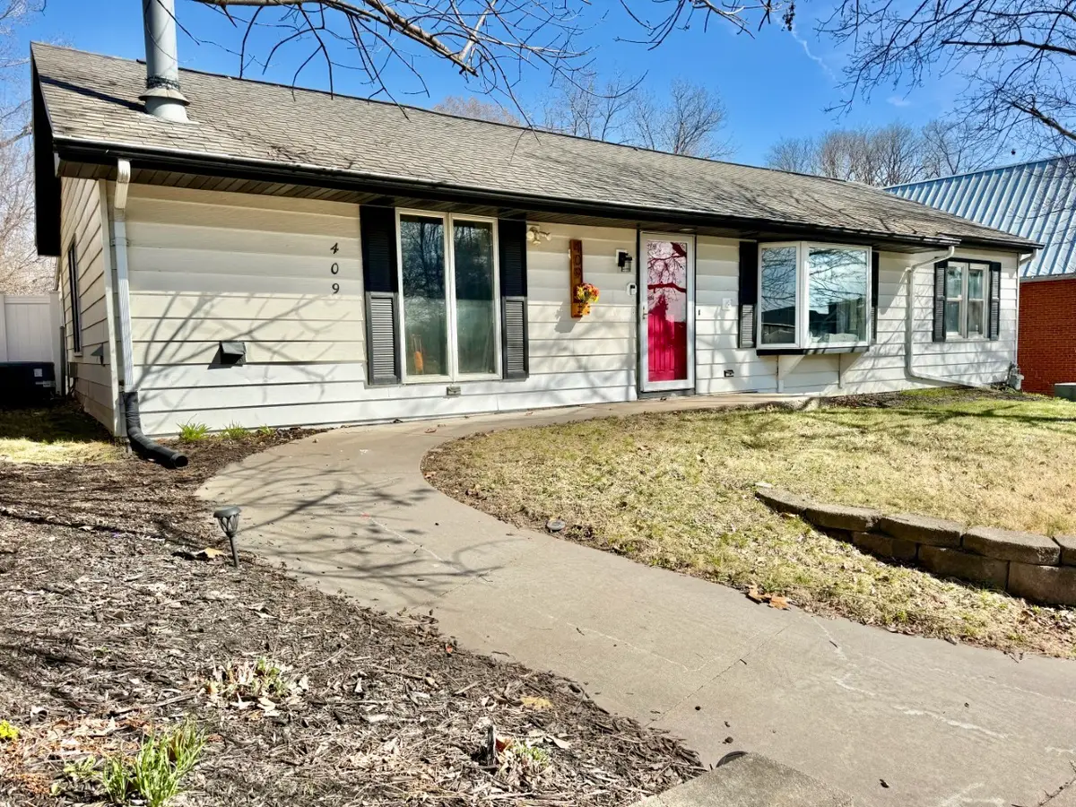 409 5th Street, Coralville, IA 52241 - #1