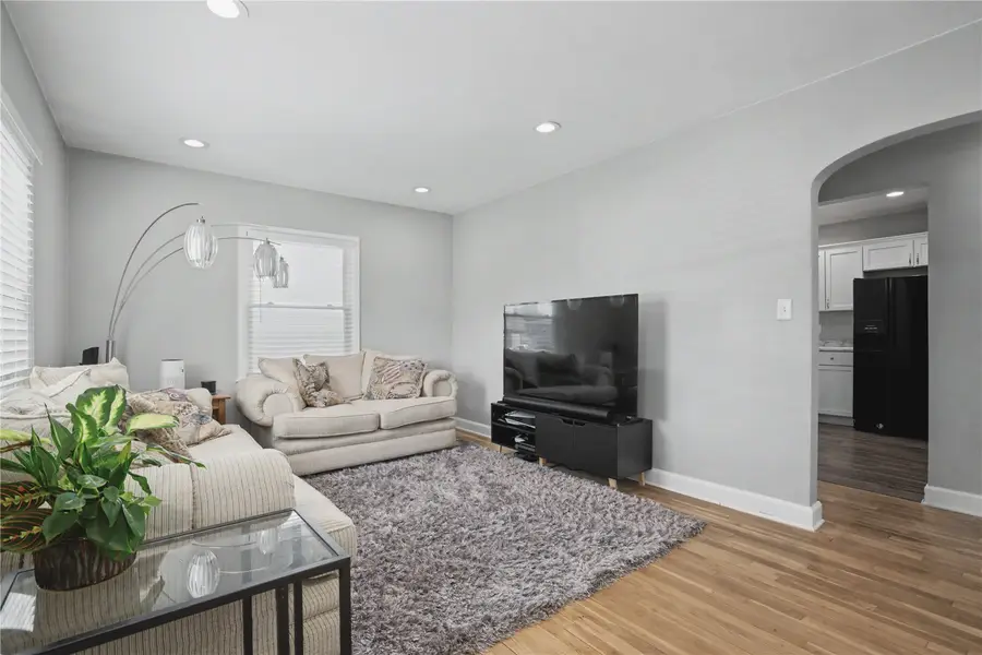 2441 1st Street Sw, Cedar Rapids, IA 52404 - #3