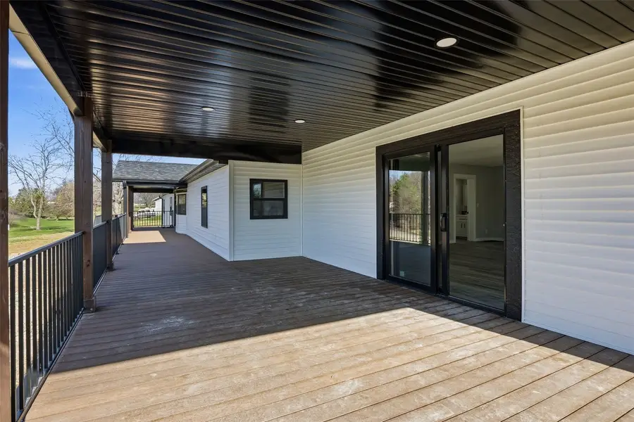 714 Regal Ridge Court, Lisbon, IA 52253 - #2