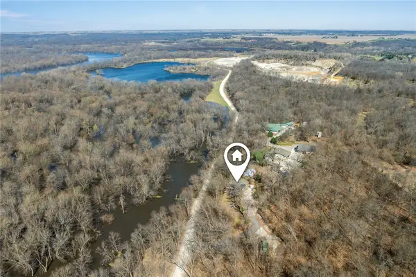 2576 58th St Ln, Vinton, IA 52349