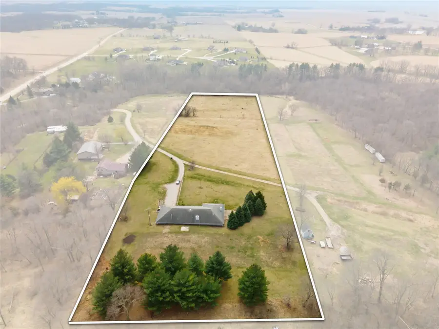 265 Adams Avenue, Lisbon, IA 52253 - #2