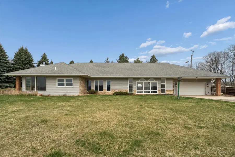 265 Adams Avenue, Lisbon, IA 52253 - #3