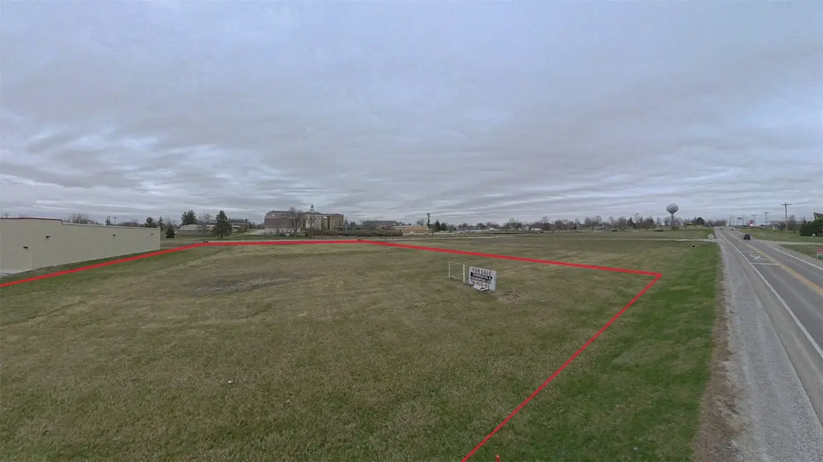 910 S K Avenue, Vinton, IA 52349 - #1