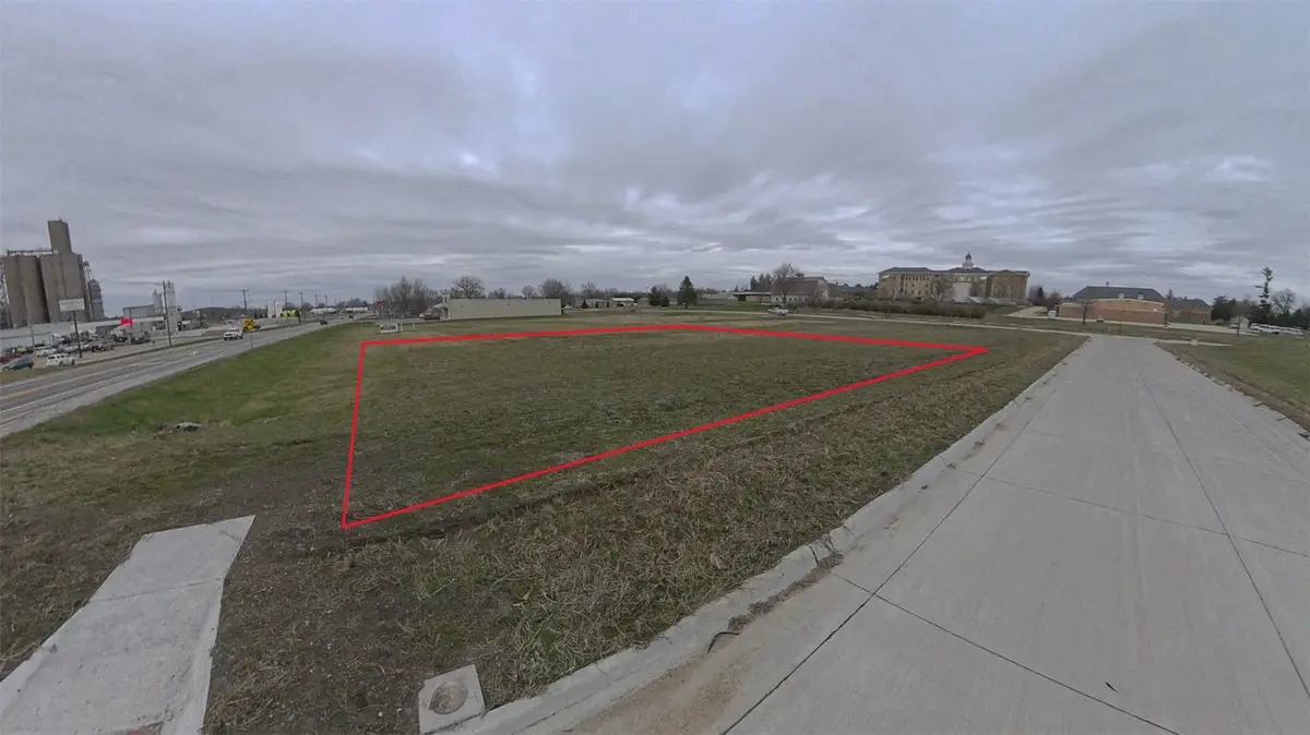 1002 S K Avenue, Vinton, IA 52349 - #1