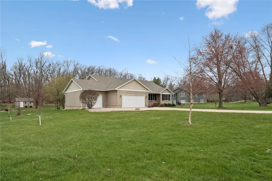 9445 Deer Ridge Dr., Cedar Rapids, IA 52411 - #2