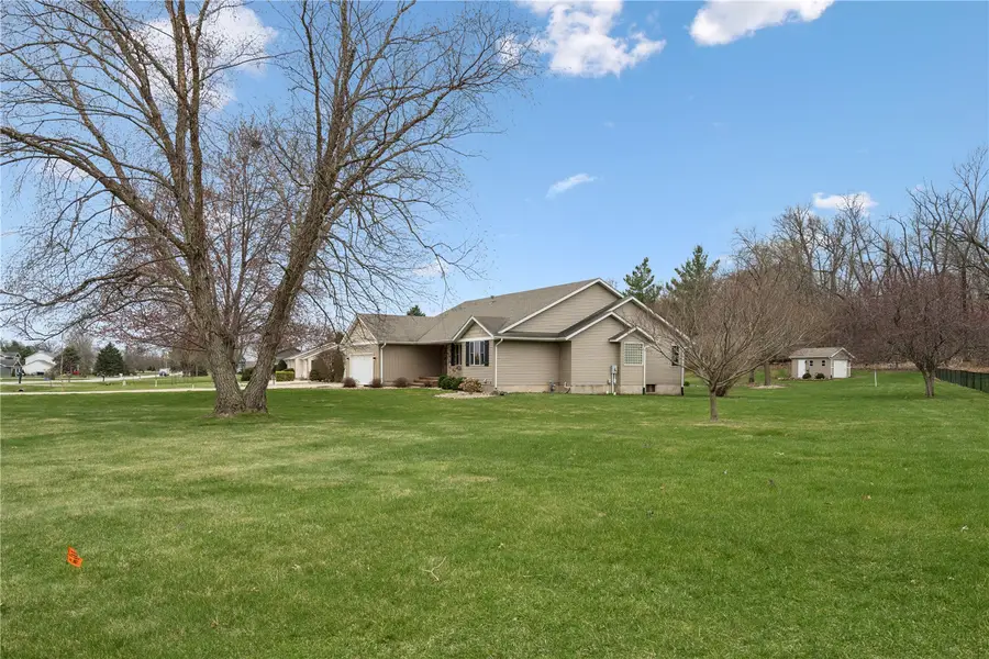 9445 Deer Ridge Dr., Cedar Rapids, IA 52411 - #3