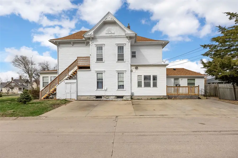 1990 8th Avenue, Marion, IA 52302 - #2