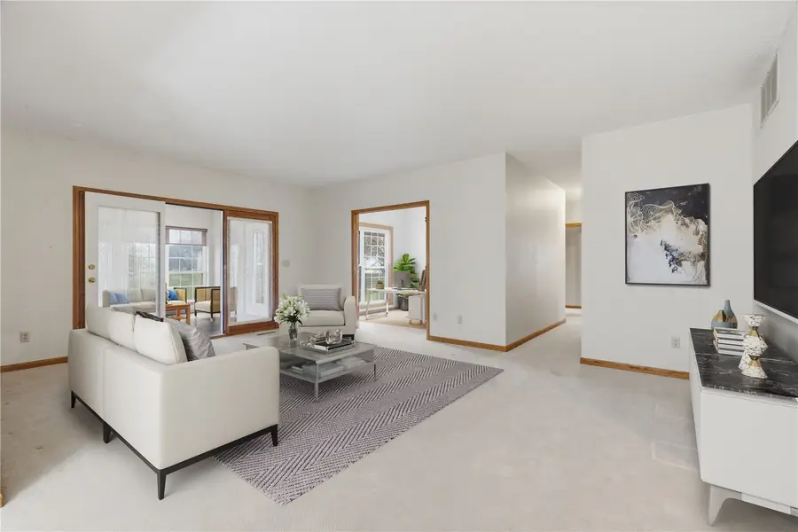 4515 Westchester Drive Ne #A, Cedar Rapids, IA 52402 - #2