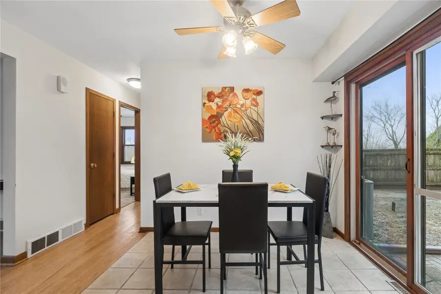 4018 Dalewood Avenue Se, Cedar Rapids, IA 52403 - #3