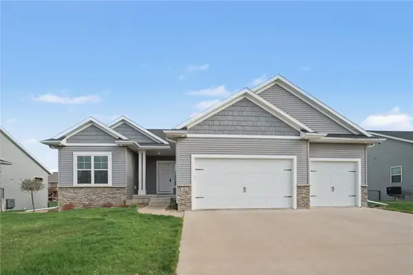 184 Battle Creek Dr, Marion, IA 52302