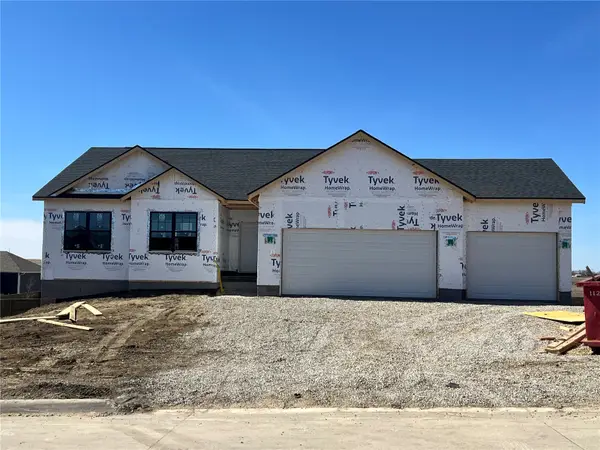 1435 Cardinal Drive, Fairfax, IA 52228