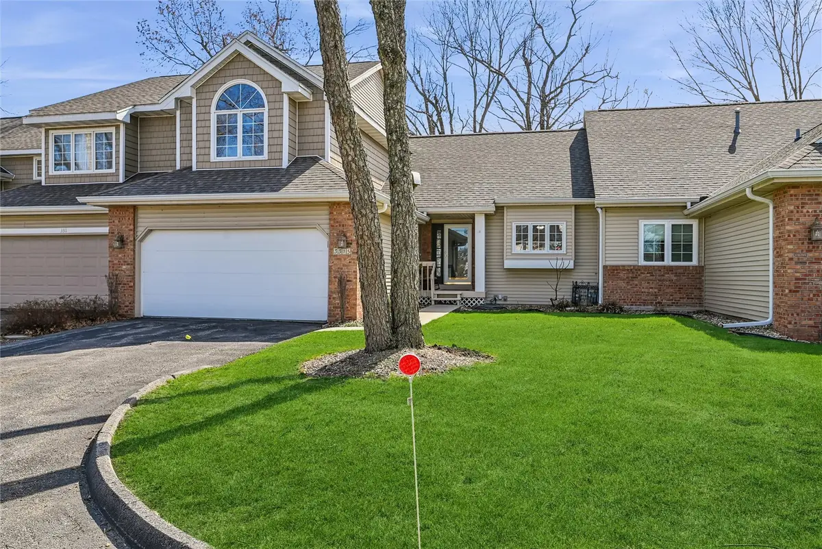 3315 Riverpointe Circle Ne, Cedar Rapids, IA 52411 - #1