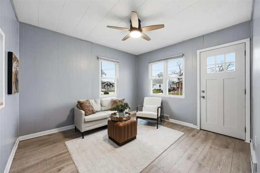 1128 I Avenue Ne, Cedar Rapids, IA 52402 - #3