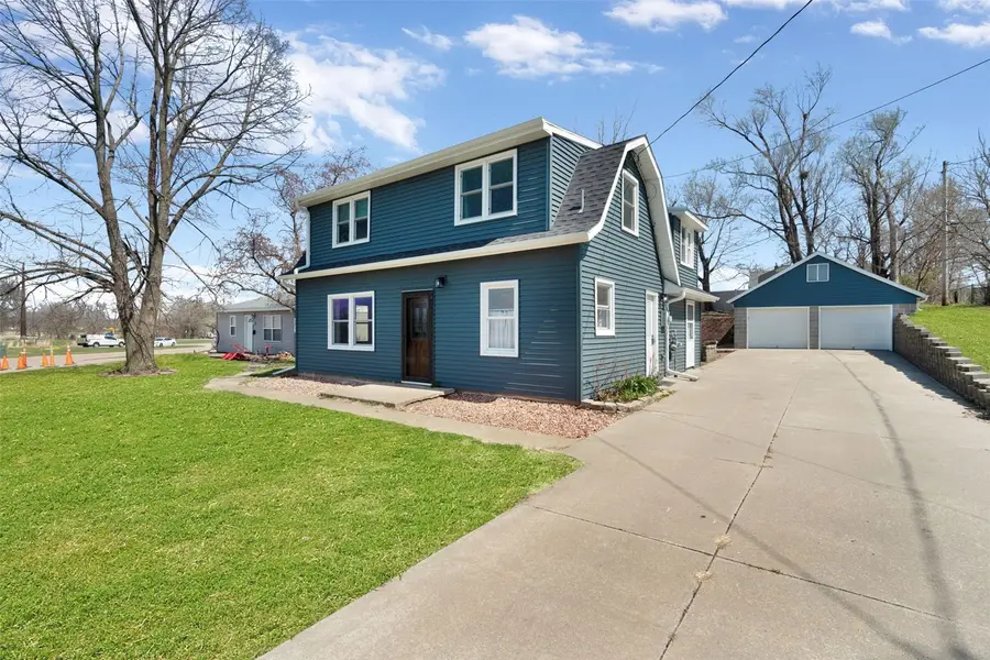 965 2nd Street Street, Marion, IA 52302 - #3