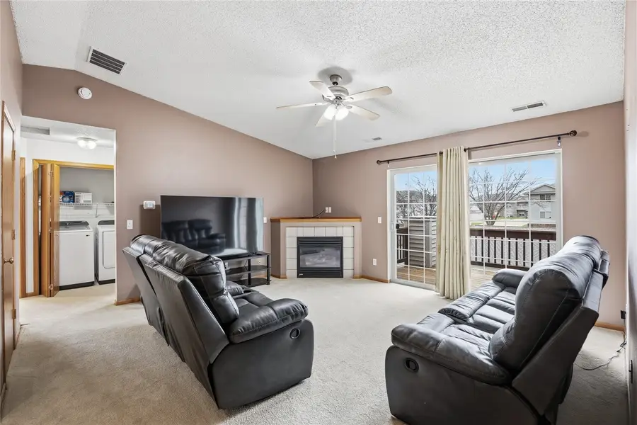 3060 Wilson Avenue Se #10, Cedar Rapids, IA 52404 - #3