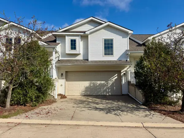 150 Early Moon Drive, North Liberty, IA 52317