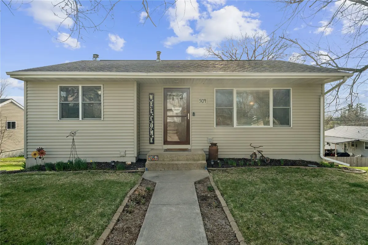504 N Pratt Street, Anamosa, IA 52205 - #1