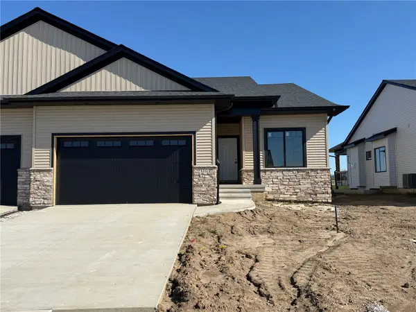 1212 Berkshire Lane, North Liberty, IA 52317