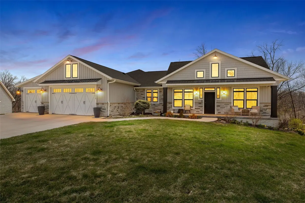 1908 Pippin Hill Ct Nw, Cedar Rapids, IA 52405 - #1