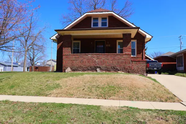 127 7th Avenue Se, Oelwein, IA 50662