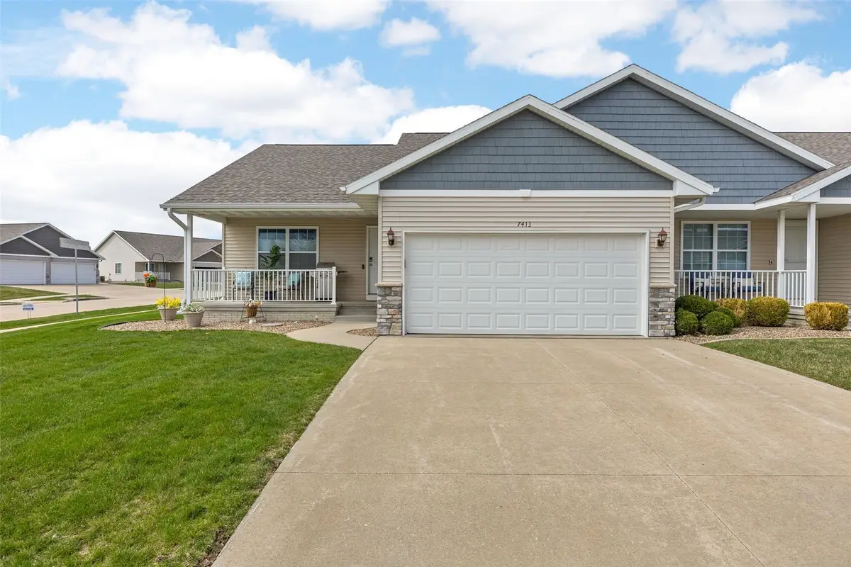 7413 Summerset Avenue Ne, Cedar Rapids, IA 52402 - #1