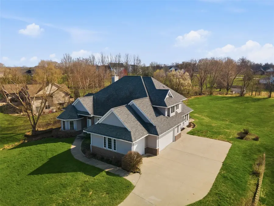 2502 River Run Court, Cedar Rapids, IA 52411 - #2