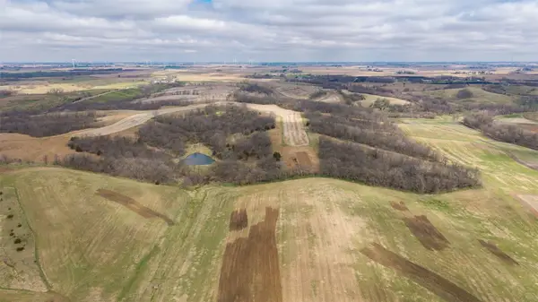 J Avenue, Williamsburg, IA 52316