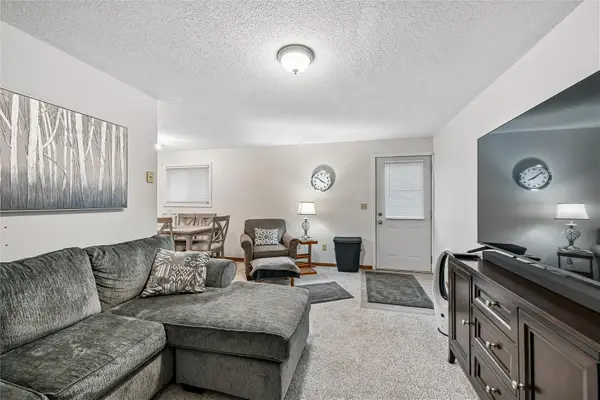 88 Main Avenue, Atkins, IA 52206