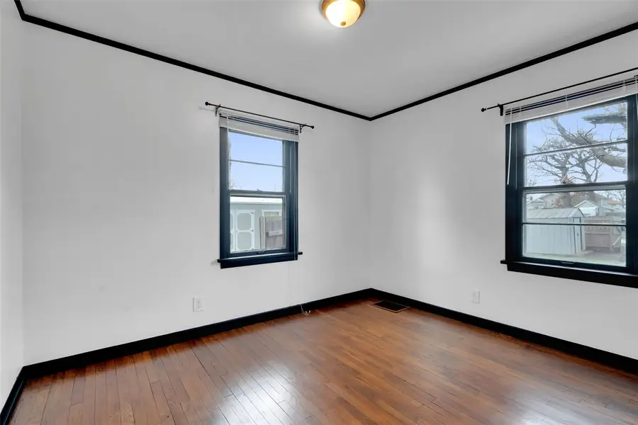 829 14th Street Ne, Cedar Rapids, IA 52402 - #3