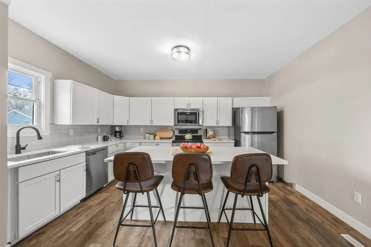 1106 9th Street Se, Cedar Rapids, IA 52401 - #1