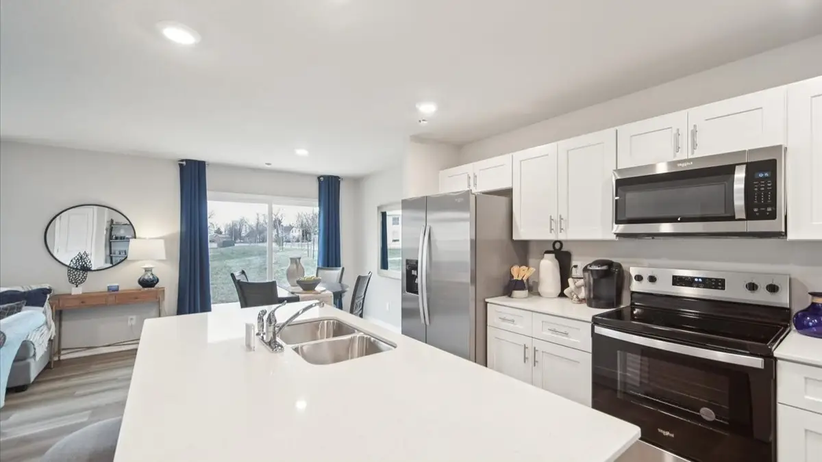 9427 Lovegrass Drive Sw, Cedar Rapids, IA 52404 - #1