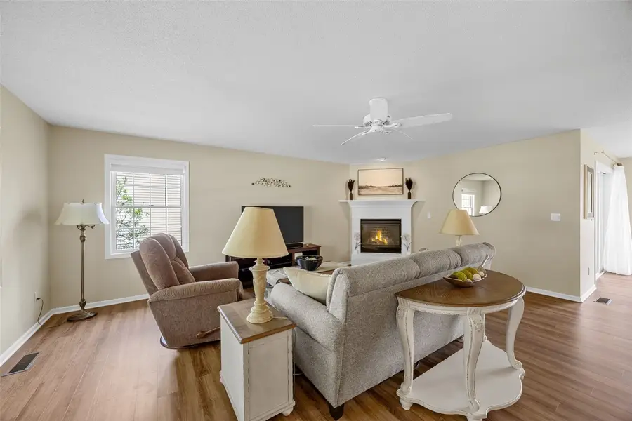 1926 Meadow Ridge Lane, Iowa City, IA 52245 - #3