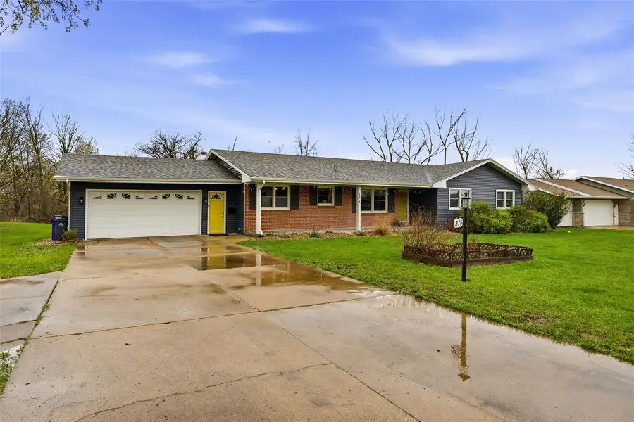 275 34th Street Se, Cedar Rapids, IA 52403 - #2