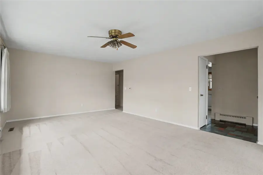 1021 Norwood Drive Se, Cedar Rapids, IA 52403 - #3