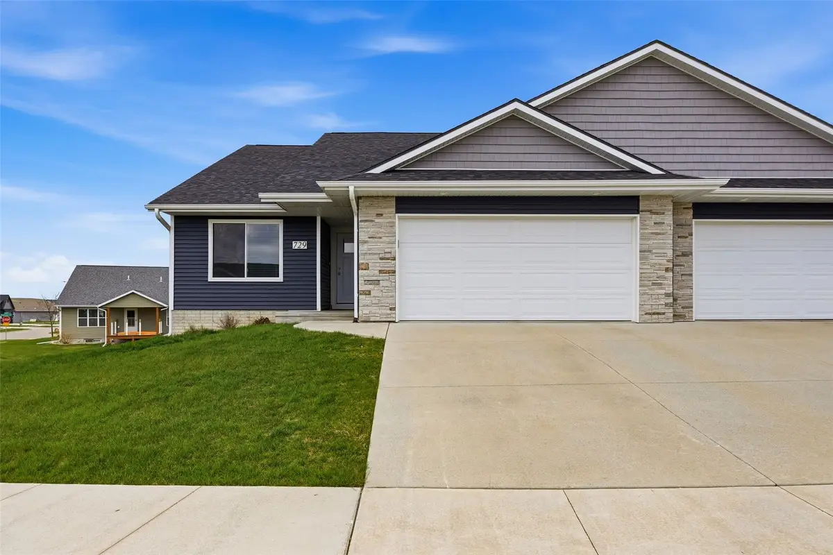 729 Heartland Court, Fairfax, IA 52228 - #1