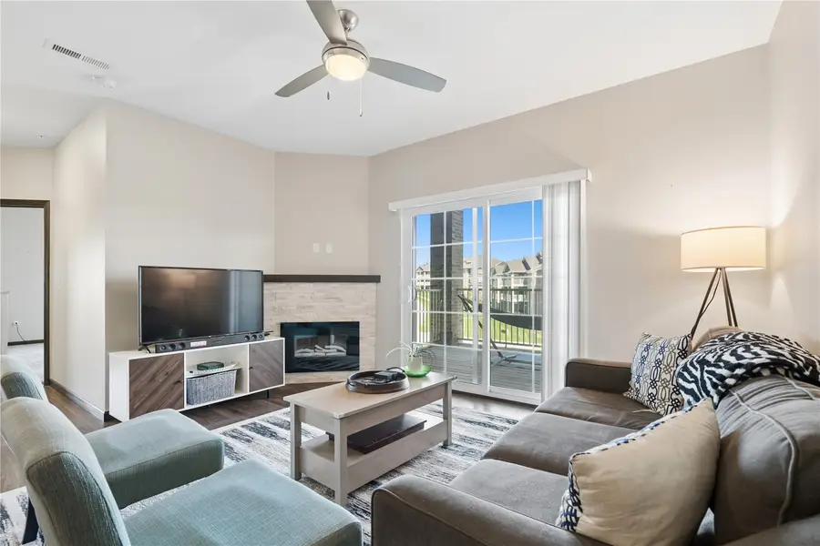 2871 Spring Rose Circle #201, Coralville, IA 52241 - #3