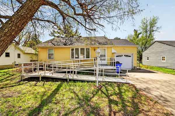 721 36th Street Ne, Cedar Rapids, IA 52402