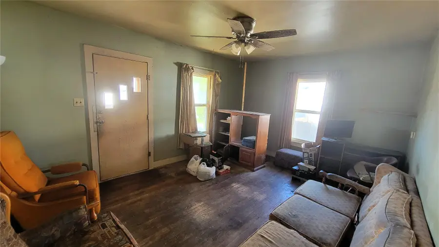 620 22nd Avenue Sw, Cedar Rapids, IA 52404 - #2