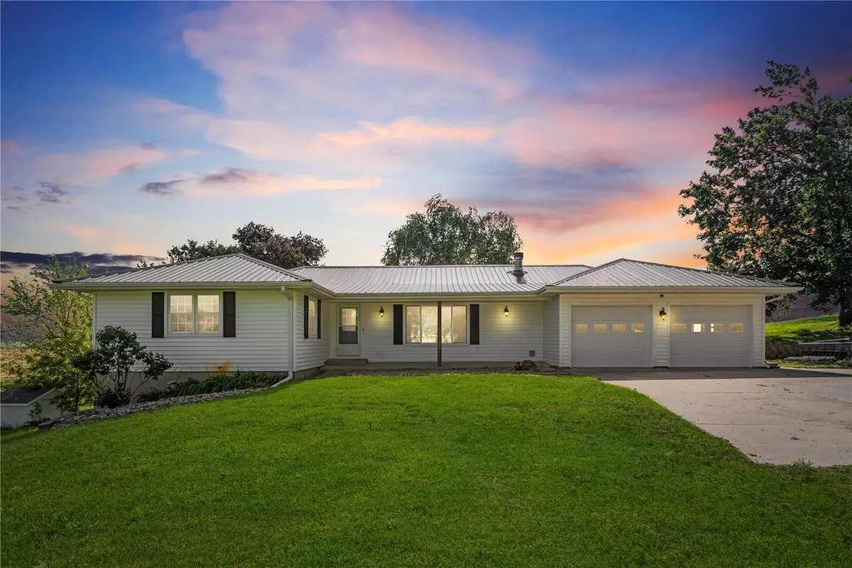 6752 29th Avenue, Shellsburg, IA 52332 - #1