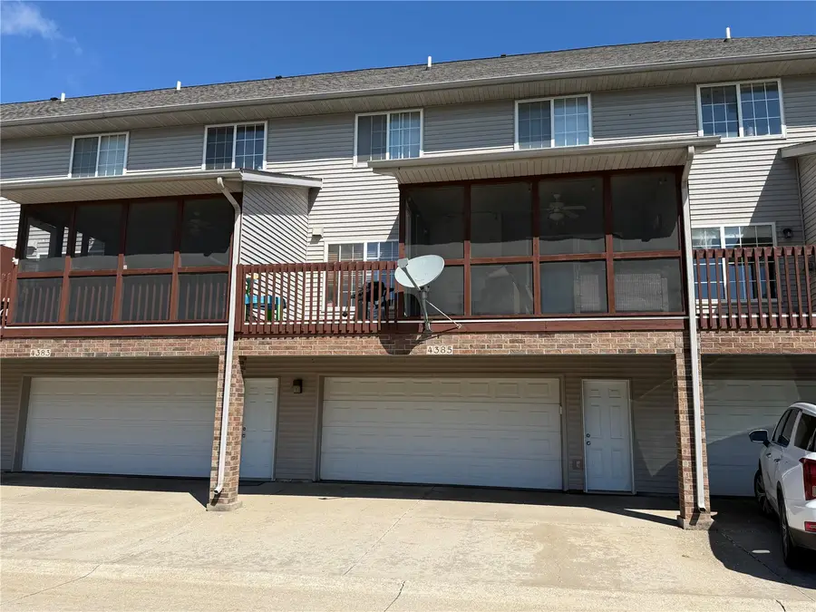 4385 E Court Street, Iowa City, IA 52245 - #2