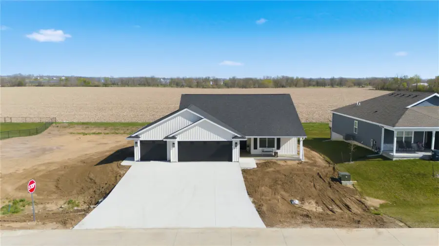 247 Hackberry Dr, Palo, IA 52324 - #3