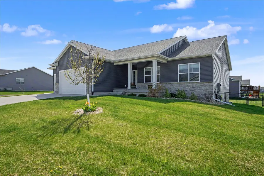 5754 Ridge Stone Ln, Marion, IA 52302 - #2