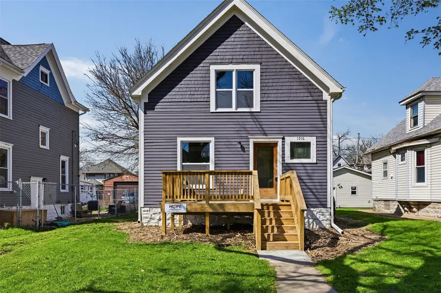 1516 6th Avenue Se, Cedar Rapids, IA 52403 - #2