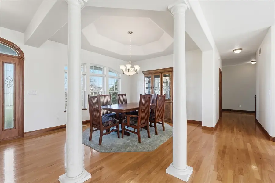 6500 White Gate Ct, Marion, IA 52302 - #2