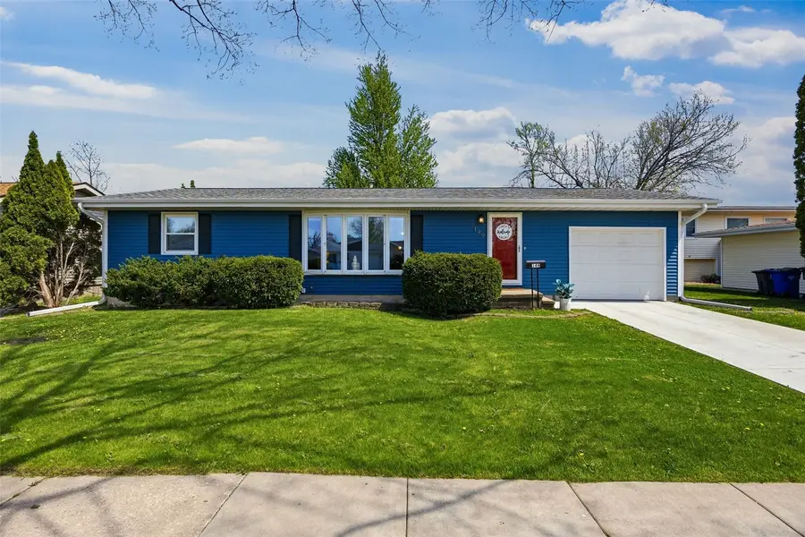 149 Harbet Avenue Nw, Cedar Rapids, IA 52405 - #2