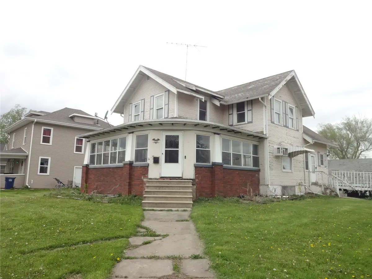 399 E Washington Street, Marengo, IA 52301 - #1